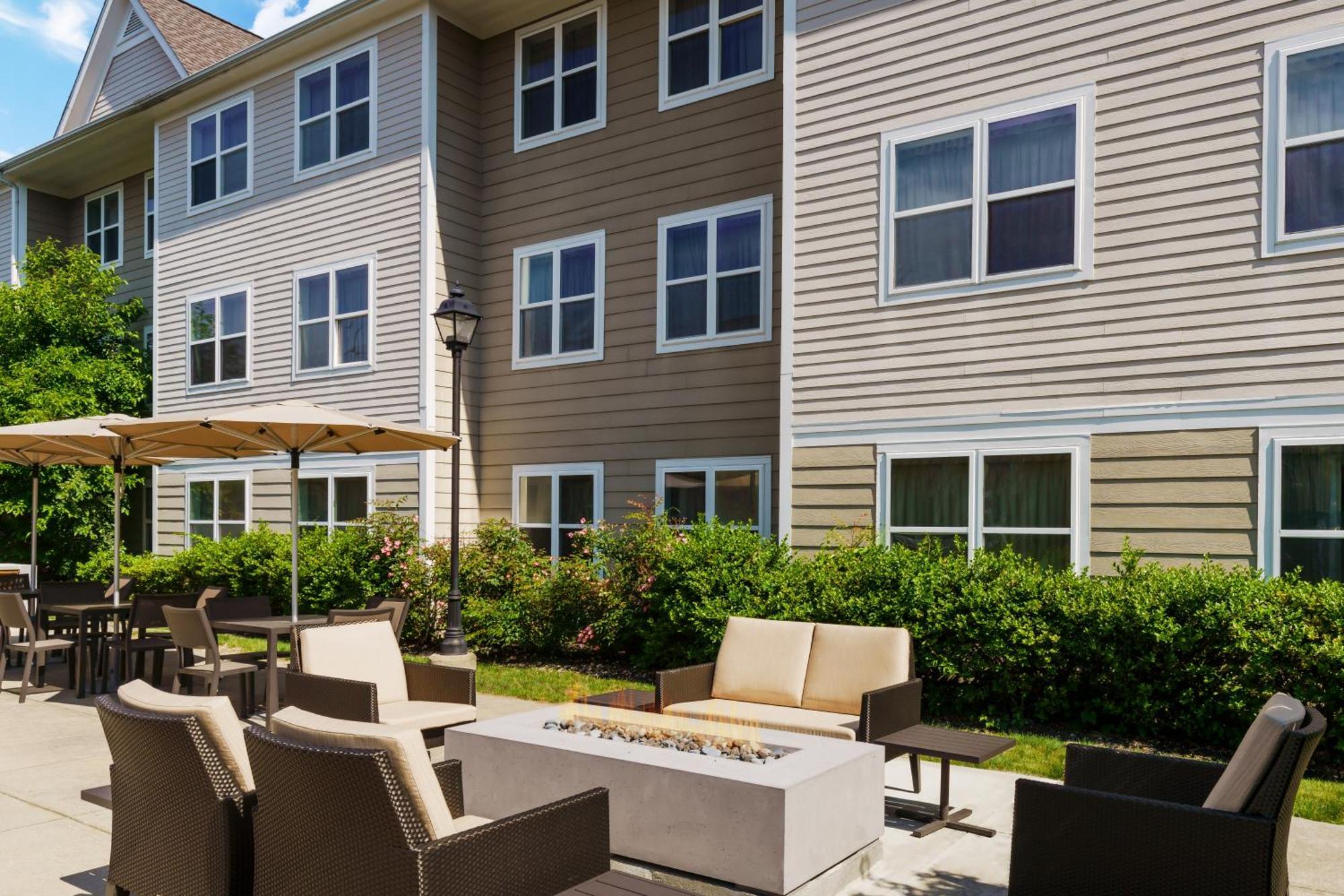 Residence Inn Boston Franklin Exterior photo